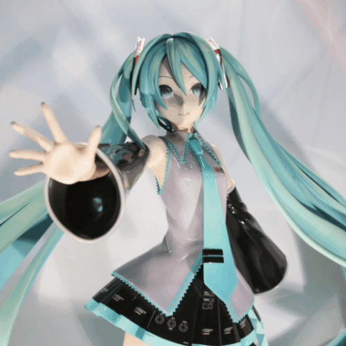 Image of Hatsune Miku figurine