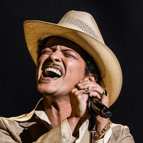 See Bruno Mars Live in Concert